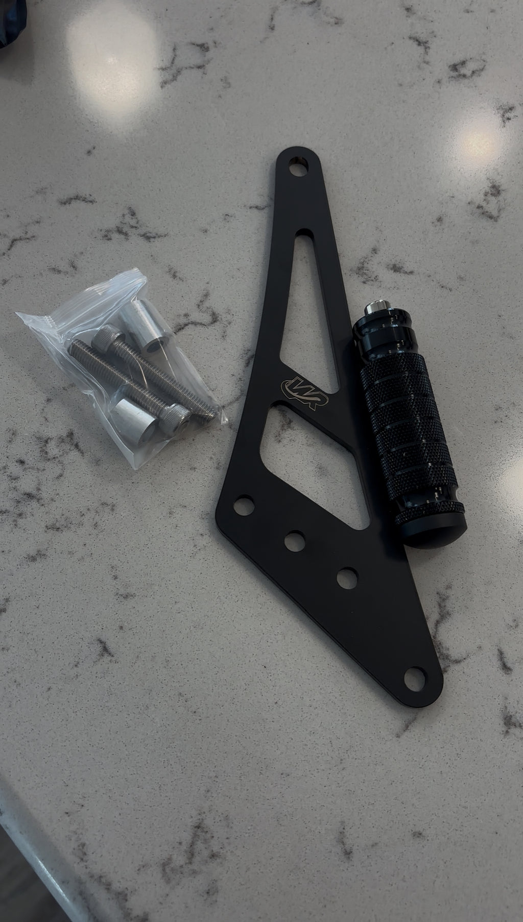 Ultra Bee ShiftLock